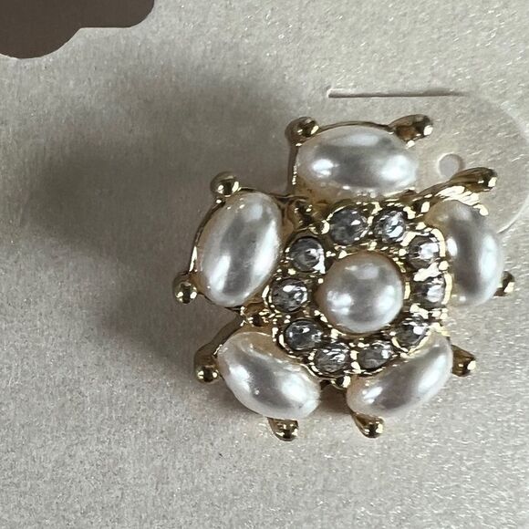 Gold Faux Pearl and Crystal Decorated Cluster Post Back Earrings - Picture 2 of 3